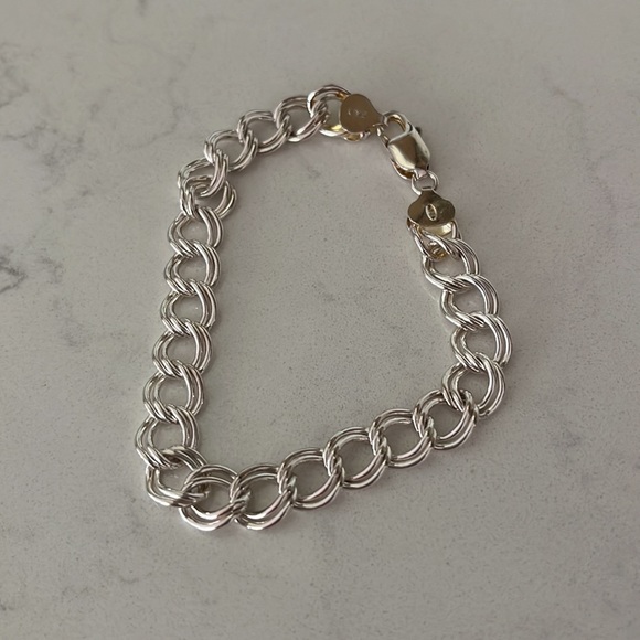 925 Sterling Silver Charm Bracelet - Picture 4 of 6